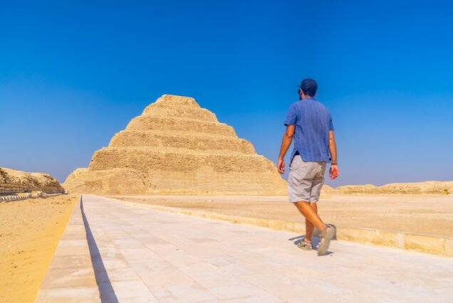Giza Pyramids, Saqqara, Memphis & Dahshur Private Tour