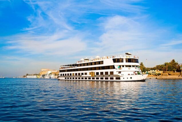 4-Day 3-Night Luxury Nile Cruise from Aswan to Luxor