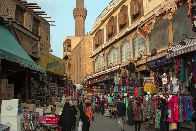 Cairo Food Tour: Downtown, Local Markets & Khan El Khalili