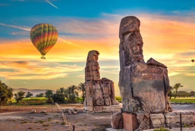 Hot Air Balloon and Luxor West Bank Private Tour